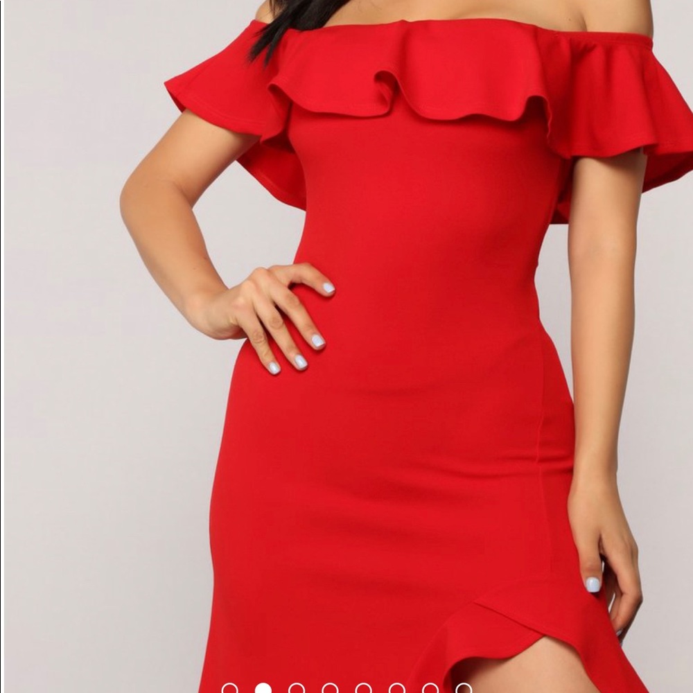 Red Holiday Chasing’ Love Ruffle Dress - Picture 6 of 11